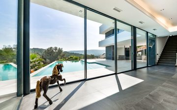 Property slide 15