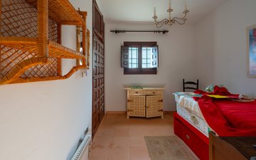 Property slide 34