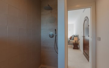 Property slide 40