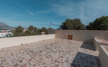 Property slide 14