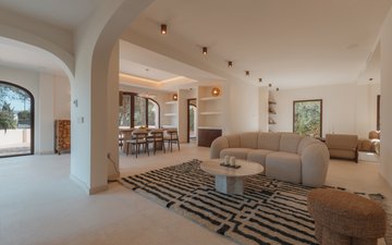 Property slide 31