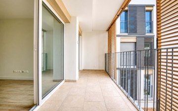Property slide 24