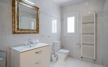 Property slide 19