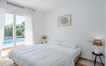 Property slide 24
