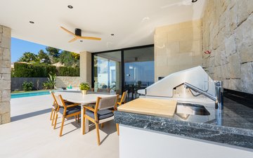 Property slide 14