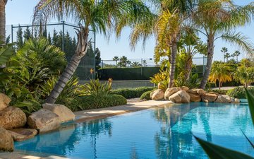 Property slide 35