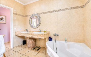 Property slide 37