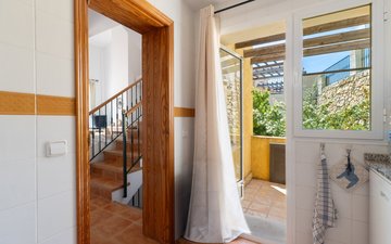 Property slide 17