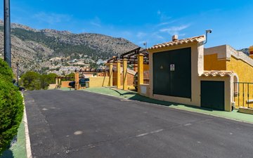Property slide 41