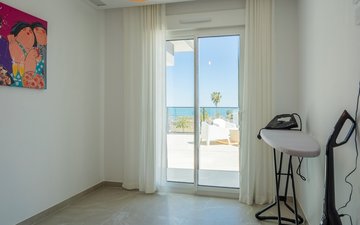 Property slide 30