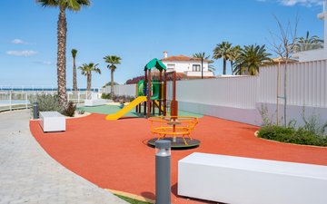 Property slide 44