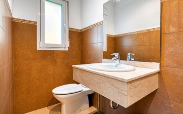 Property slide 25