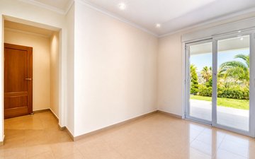 Property slide 40