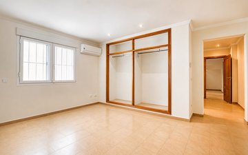 Property slide 43