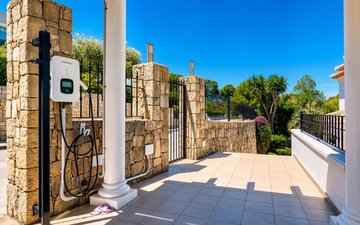 Property slide 46