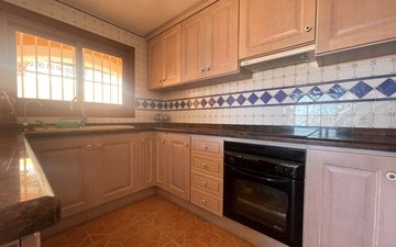 Property slide 25