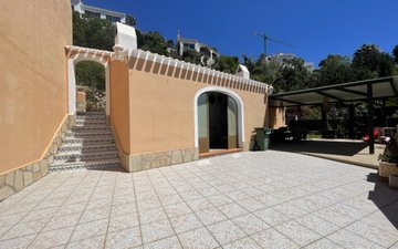 Property slide 46