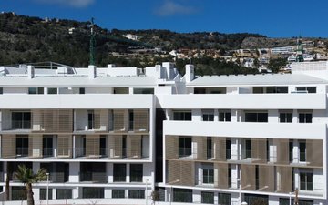 Property slide 31
