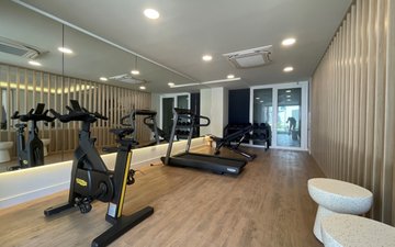 Property slide 22