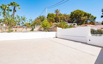 Property slide 31