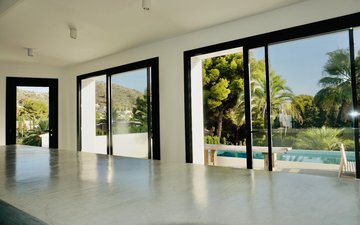 Property slide 19