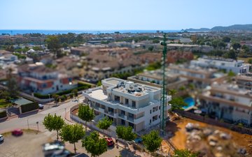 Property slide 14