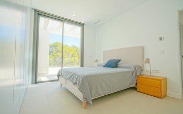 Property slide 29