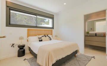 Property slide 36