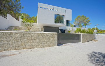 Property slide 49