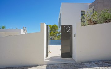 Property slide 50