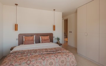 Property slide 33