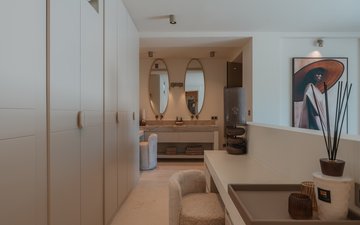 Property slide 38