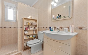 Property slide 15