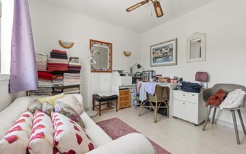 Property slide 17