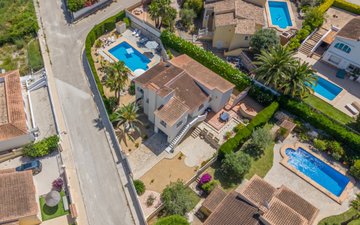 Property slide 23