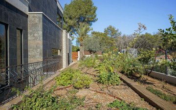 Property slide 42
