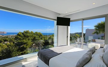 Property slide 18