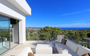 Property slide 20