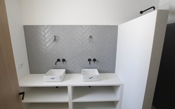 Property slide 34