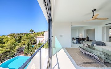 Property slide 15