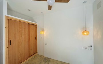 Property slide 31
