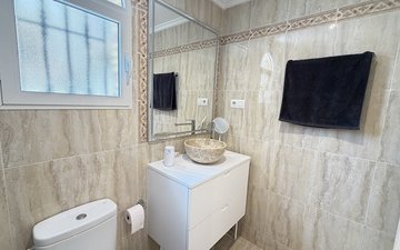 Property slide 22