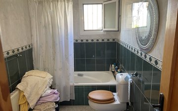 Property slide 16