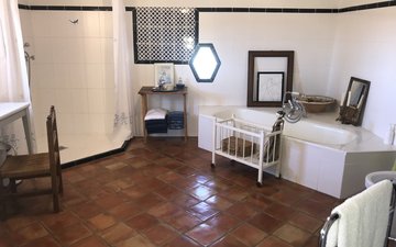 Property slide 18