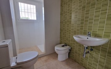 Property slide 10