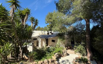 Property slide 7