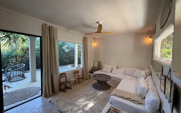 Property slide 21