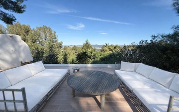 Property slide 33