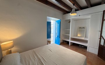 Property slide 17