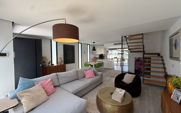 Property slide 8